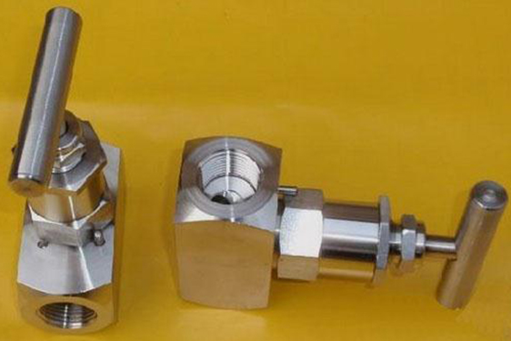 高温高压针型阀J61Y/J63Y实物图1